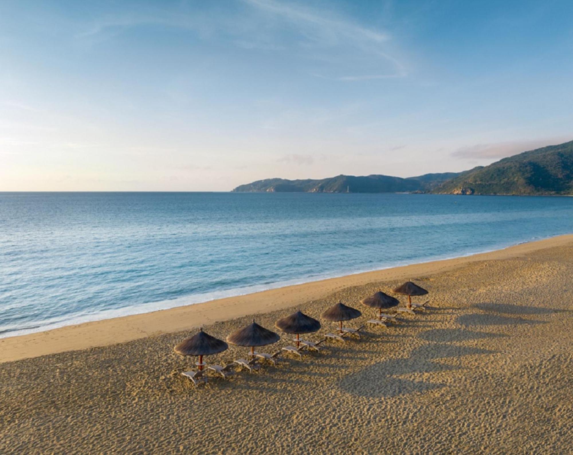 Hotel The Ritz-Carlton Sanya, Yalong Bay Exterior foto